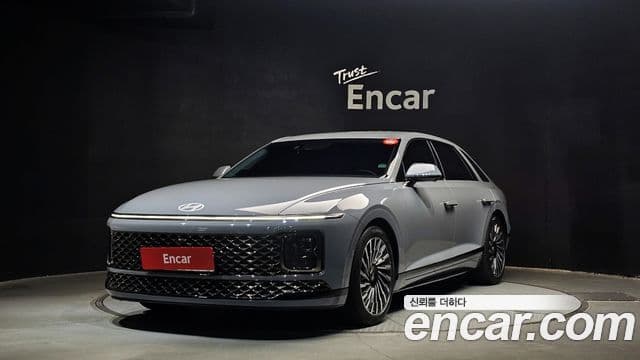 Hyundai Grandeur (GN7) Calligraphy, 2024 1