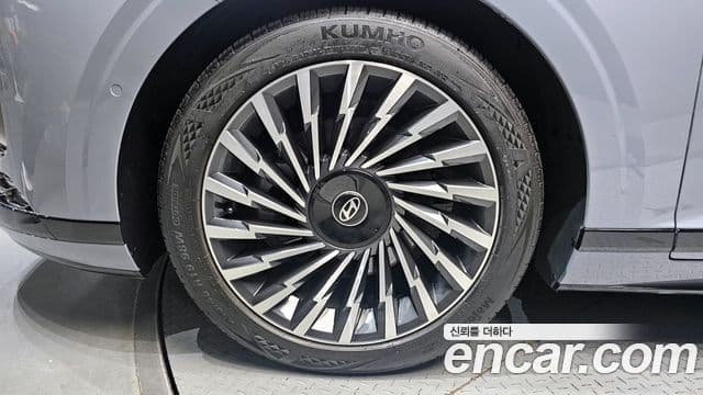 Hyundai Grandeur (GN7) Calligraphy, 2024 все фото