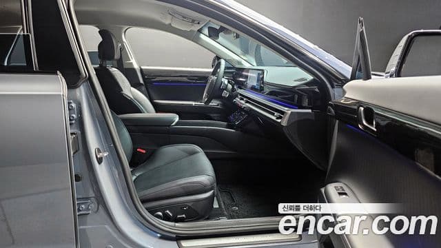 Hyundai Grandeur (GN7) Calligraphy, 2024 10