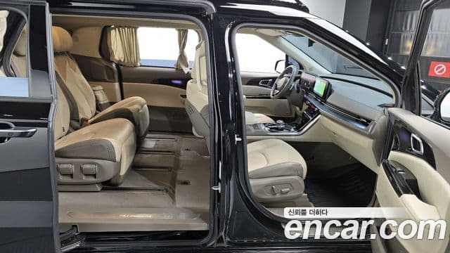 Kia Carnival 4세대 Signature, 2023 10