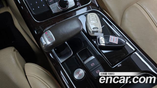 Audi New A8 D4, 2015 9