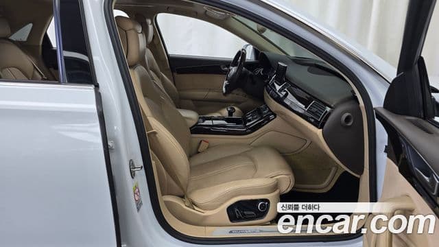 Audi New A8 D4, 2015 11