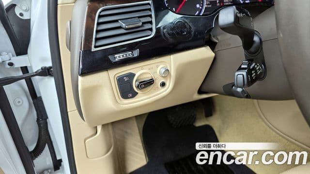 Audi New A8 D4, 2015 16