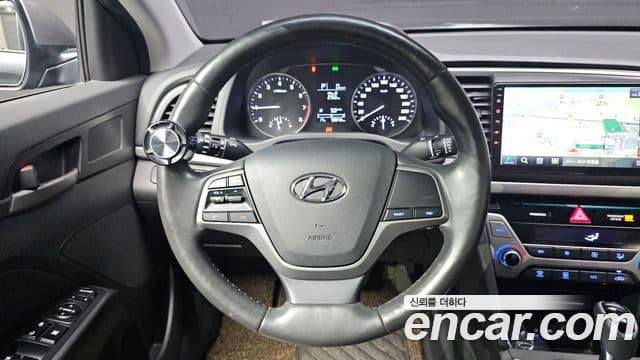 Hyundai Avante AD 1.6 GDI Smart, 2016 13