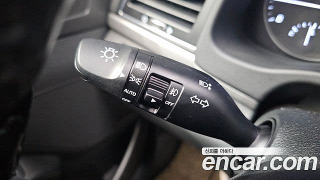 Hyundai Avante AD 1.6 GDI Smart, 2016 17