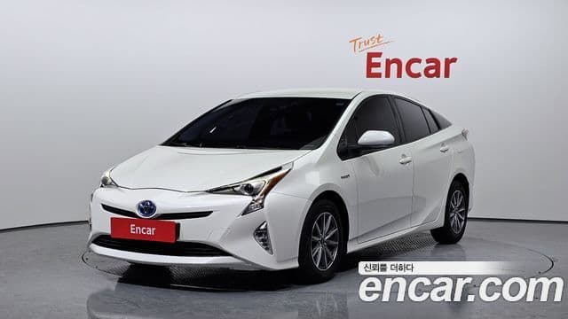 Toyota 프리우스 4세대 1.8 E, 2018 1