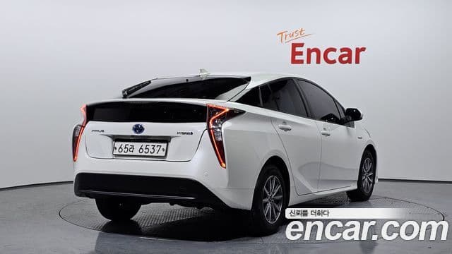 Toyota 프리우스 4세대 1.8 E, 2018 2