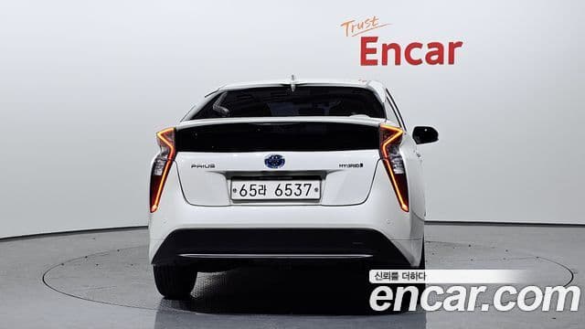 Toyota 프리우스 4세대 1.8 E, 2018 4