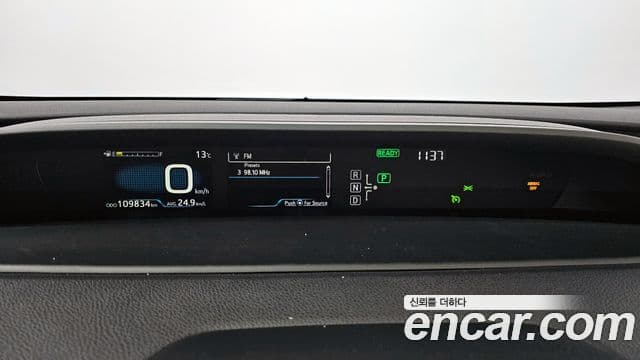 Toyota 프리우스 4세대 1.8 E, 2018 8