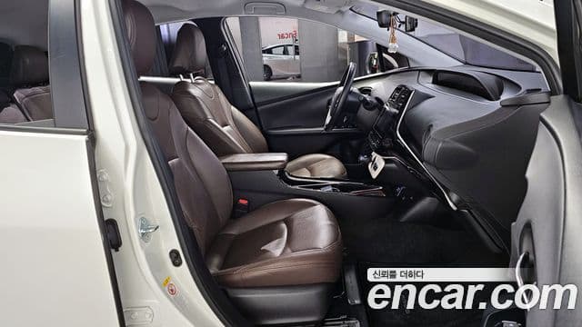 Toyota 프리우스 4세대 1.8 E, 2018 10