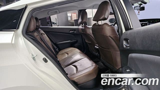 Toyota 프리우스 4세대 1.8 E, 2018 12