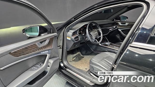 Audi A6 (C8) Premium, 2022 11