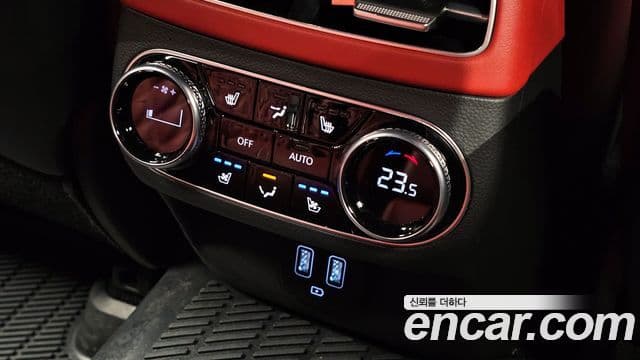 Genesis GV70, 2024 17