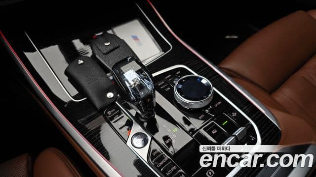 BMW X7 (G07) xDrive 40i M Sport 6인승, 2022 9