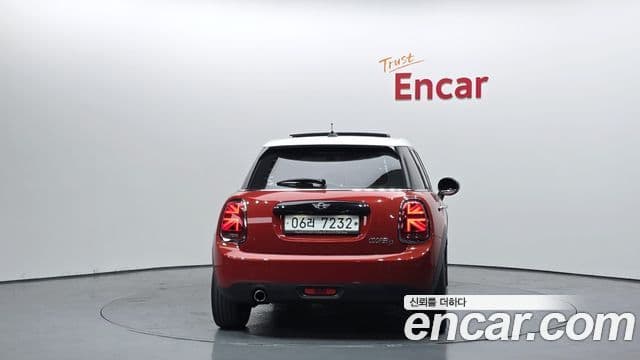 Mini Cooper D 3세대, 2018 4