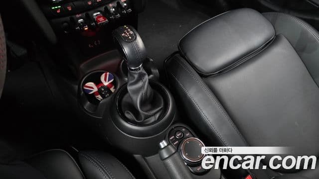 Mini Cooper D 3세대, 2018 9