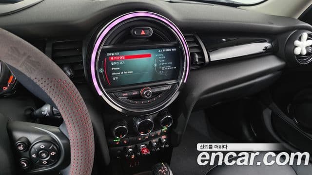 Mini Cooper D 3세대, 2018 14