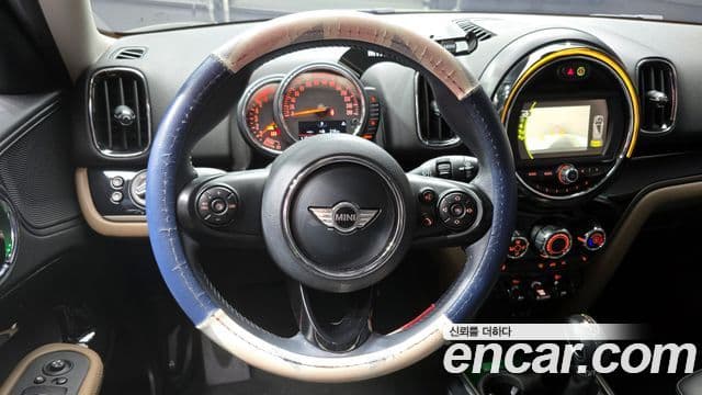 Mini Cooper D Countryman 2세대, 2017 14