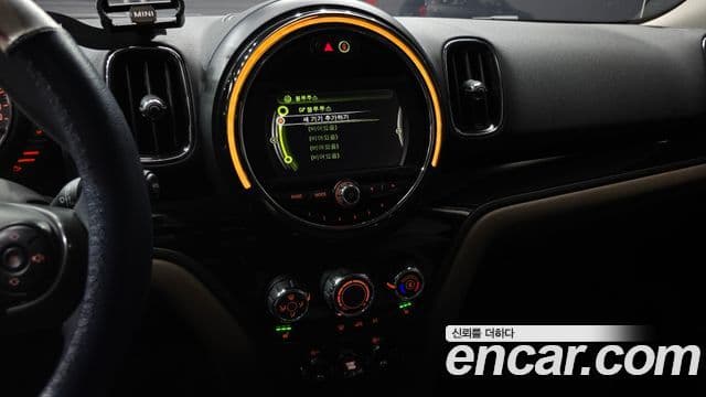 Mini Cooper D Countryman 2세대, 2017 15