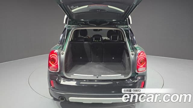 Mini Cooper D Countryman 2세대, 2017 20
