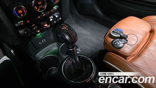 Mini Cooper S кабриолет 3세대, 2017 9