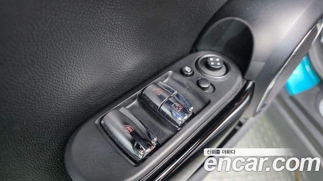 Mini Cooper S кабриолет 3세대, 2017 13