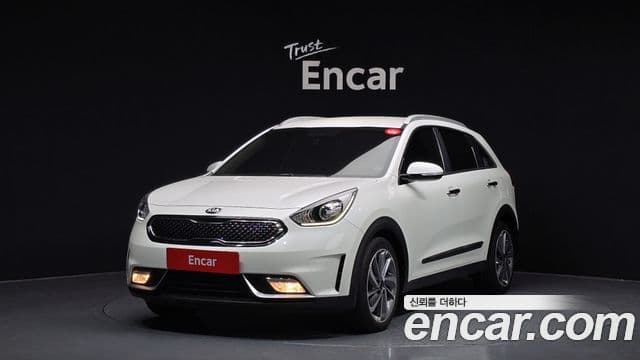 Kia Niro Prestige, 2017 1