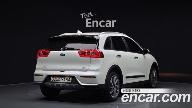 Kia Niro Prestige, 2017 2