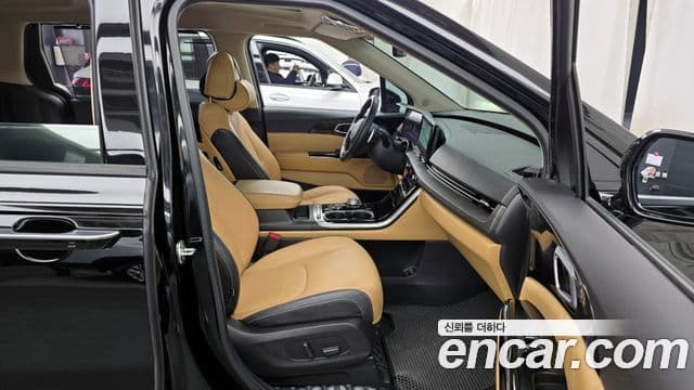 Kia Carnival 4세대 Signature, 2023 11