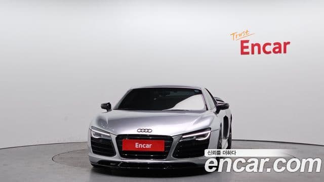 Audi R8 5.2 V10 купе, 2015 3
