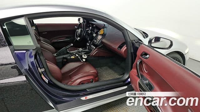 Audi R8 5.2 V10 купе, 2015 11