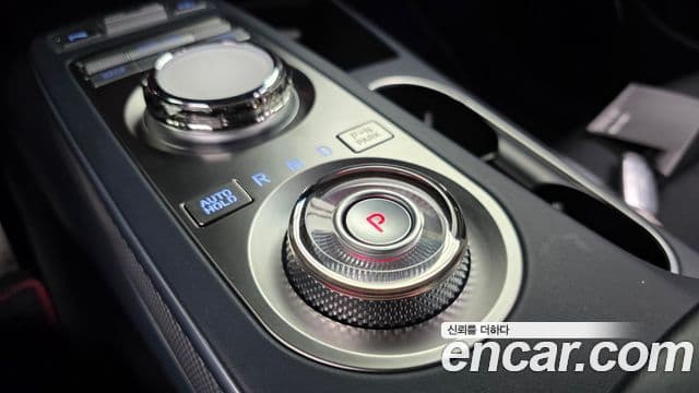 Genesis GV70, 2023 9