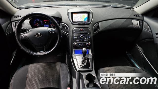 Hyundai Genesis купе 200 турбо D, 2011 7