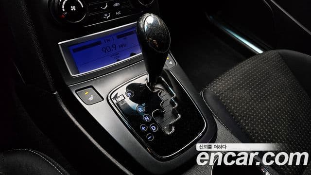Hyundai Genesis купе 200 турбо D, 2011 9