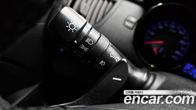 Hyundai Genesis купе 200 турбо D, 2011 17