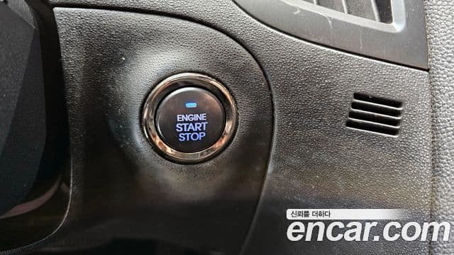 Hyundai Genesis купе 200 турбо D, 2011 18