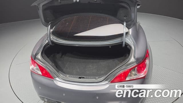 Hyundai Genesis купе 200 турбо D, 2011 20