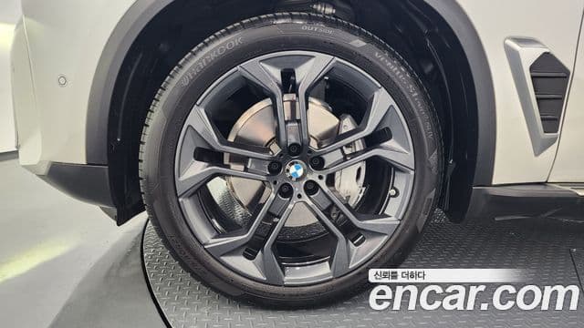 BMW X5 (G05) xDrive 40i xLine, 2024 все фото