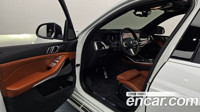 BMW X7 (G07) xDrive 40d M Sport 7인승, 2024 10