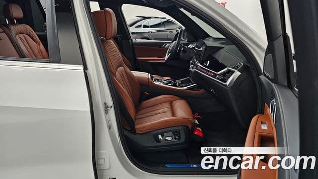 BMW X7 (G07) xDrive 40d M Sport 7인승, 2024 11