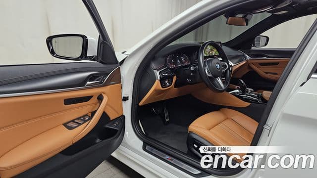 BMW 5시리즈 (G30) 520i M Sport, 2023 10