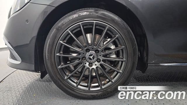 Mercedes-Benz E-класс W213 Exclusive, 2021 все фото