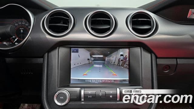 Ford Mustang кабриолет, 2021 14