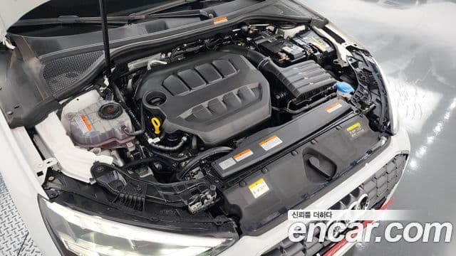 Audi A3 (8Y) Premium, 2023 6