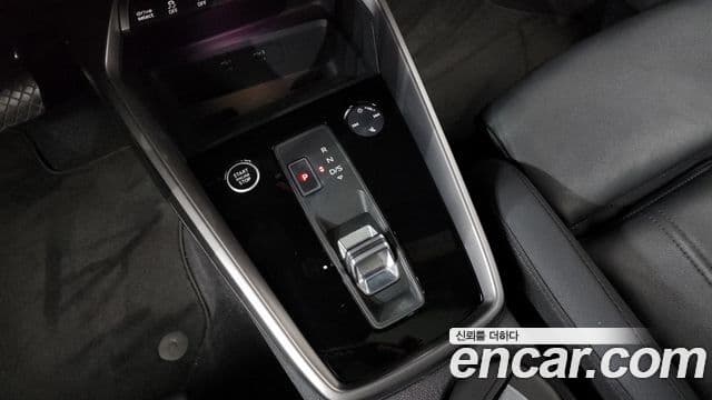 Audi A3 (8Y) Premium, 2023 9