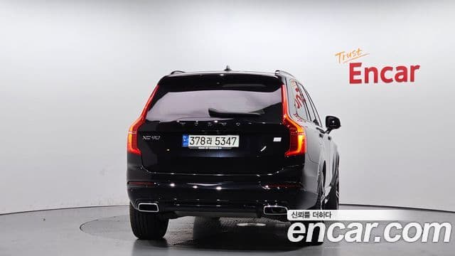 Volvo XC90 2세대 T8 R-Design гибрид, 2021 4