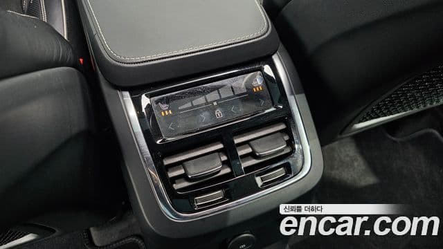 Volvo XC90 2세대 T8 R-Design гибрид, 2021 19