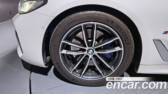 BMW 5시리즈 (G30) 520i M Sport, 2022 все фото