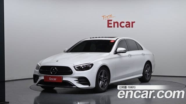 Mercedes-Benz E-класс W213 AMG Line, 2023 1