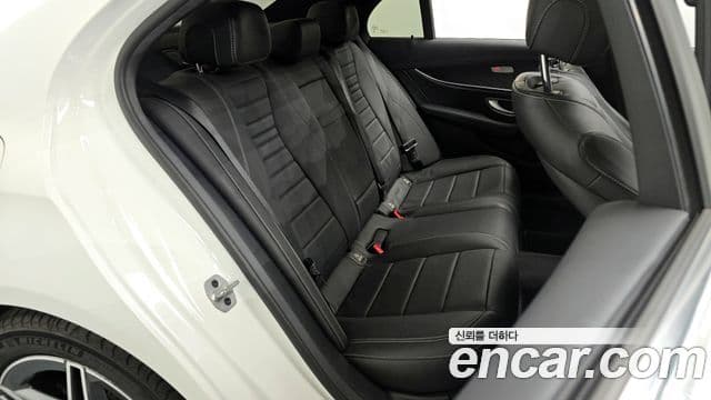 Mercedes-Benz E-класс W213 AMG Line, 2023 12